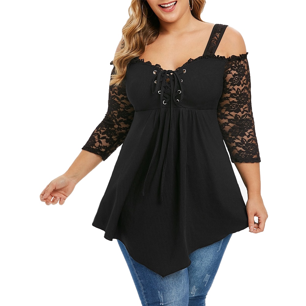 Women's Plus Size Laced Top